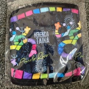 Fabric face Mask, Puerto Rican logo with filters.